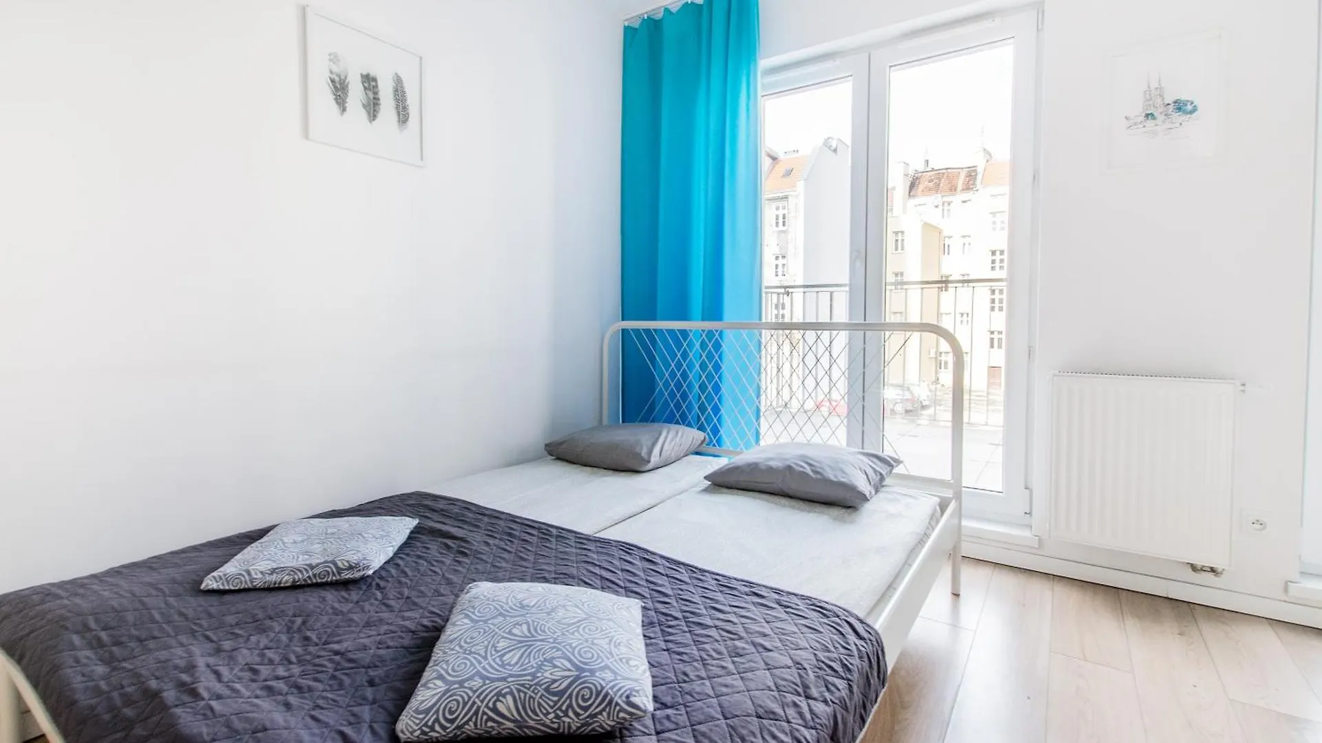 Blue Apartment With A Terrace Wroclaw